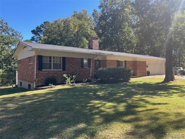 10279 Bust DR, Potosi, MO 63664