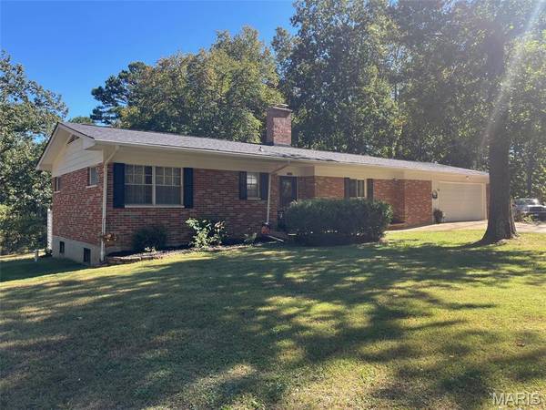 10279 Bust DR, Potosi, MO 63664