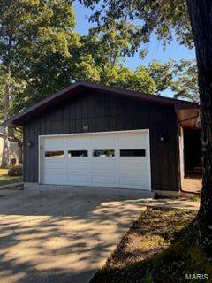 309 Lakewood DR, Hillsboro, IL 62049