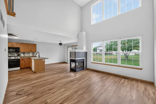 3206 Sonoma CT, Dekalb, IL 60115