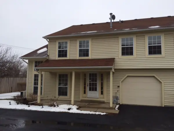 225 Acorn DR, Streamwood, IL 60107