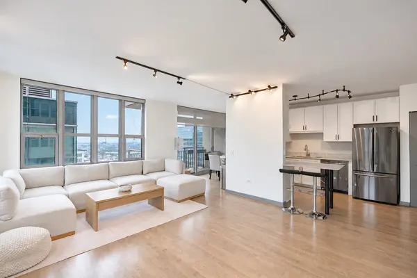 125 S Jefferson ST #2407, Chicago, IL 60661