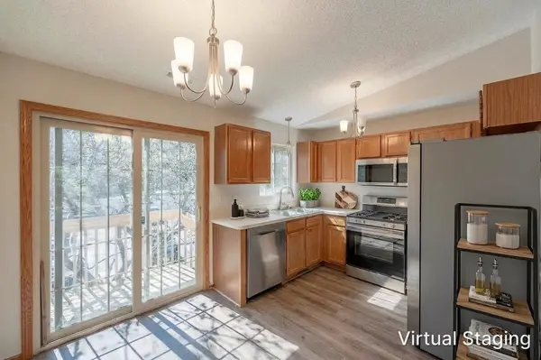 529 E 9th ST #2, Lockport, IL 60441