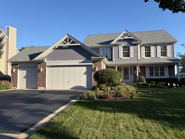 1710 Haverford DR, Algonquin, IL 60102