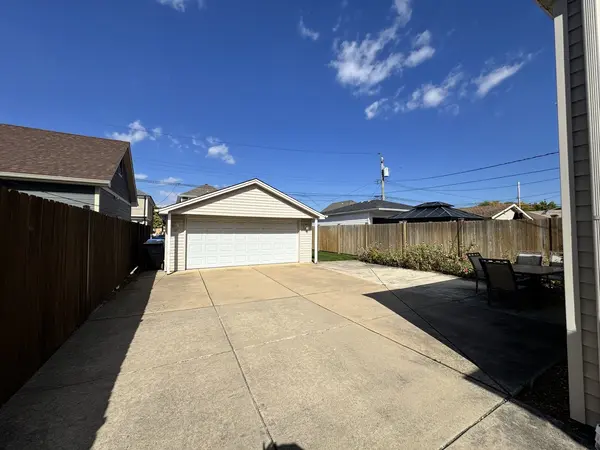 3862 W 108th PL, Chicago, IL 60655