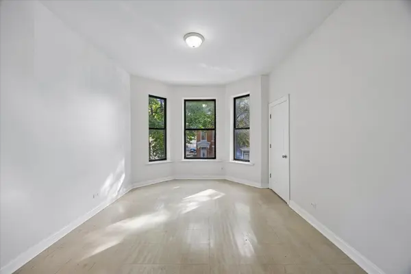 2706 S Saint Louis AVE, Chicago, IL 60623