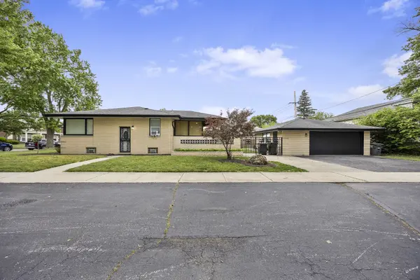 18202 Locust ST, Lansing, IL 60438