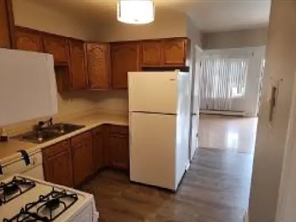 31 King Arthur CT #10, Northlake, IL 60164