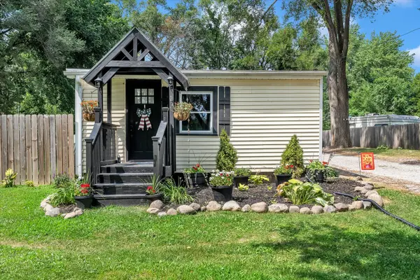 9590 115th ST, Blue Grass, IA 52726