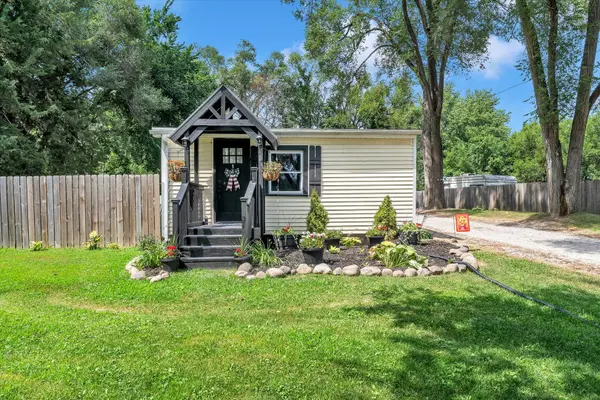 9590 115th ST, Blue Grass, IA 52726