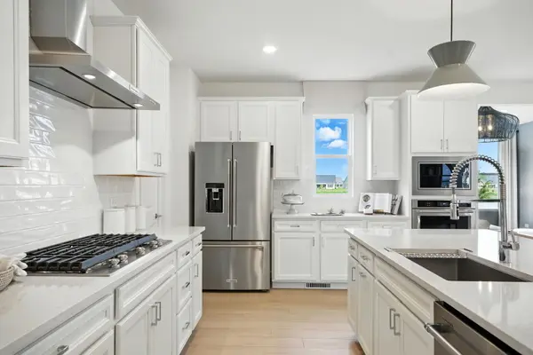 16216 Alessandra DR, Orland Park, IL 60467