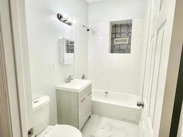 2224 S Sacramento AVE #1, Chicago, IL 60623