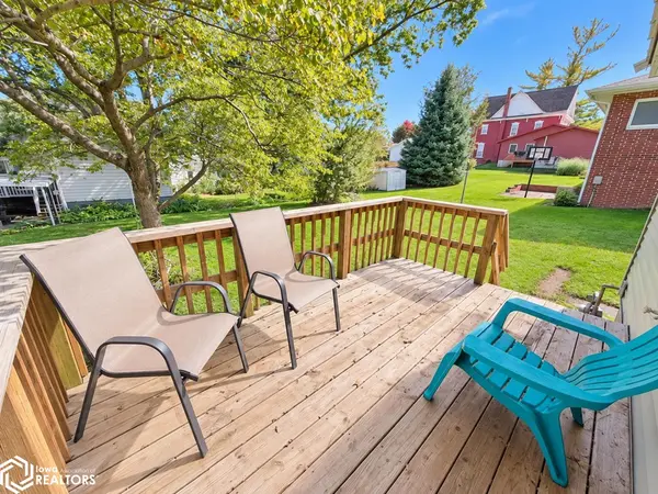 807 Park AVE, Brooklyn, IA 52211