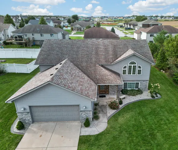 795 Surrey DR, Lowell, IN 46356