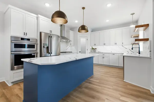 16707 60th PL N, Plymouth, MN 55446