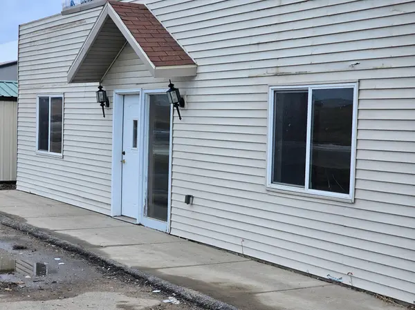 4078 71 HWY NE, Willmar, MN 56201