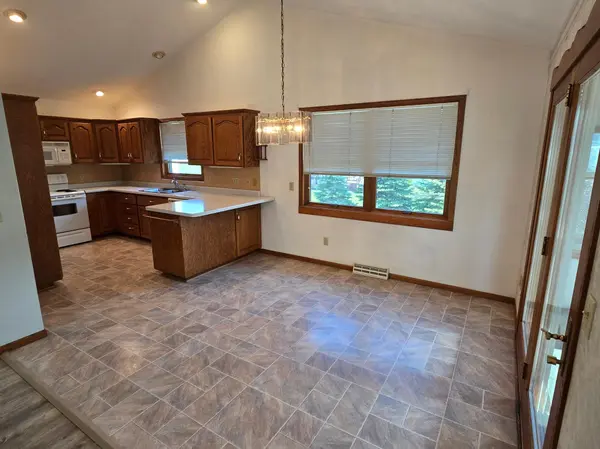 735 10th AVE S, Waite Park, MN 56387