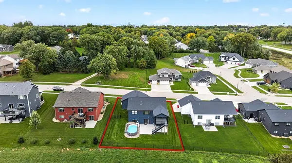 43 13th ST NE, Byron, MN 55920