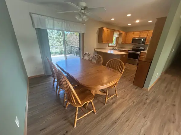 7661 Homestead CT S, Cottage Grove, MN 55016