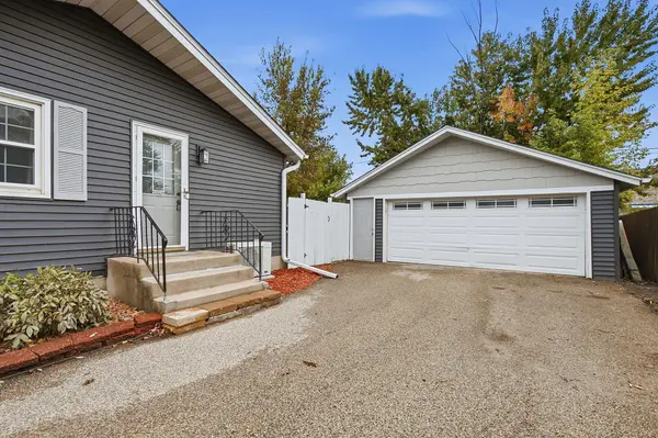 14760 Cambrian AVE W, Rosemount, MN 55068