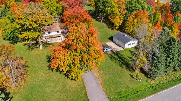 10814 Pioneer DR SE, Milaca, MN 56353