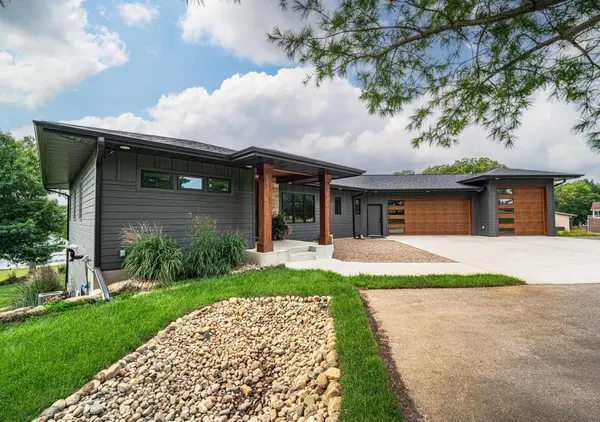 48953 N Shore RD, Waterville, MN 56096