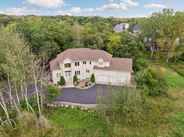 14831 Lac Lavon DR, Burnsville, MN 55306