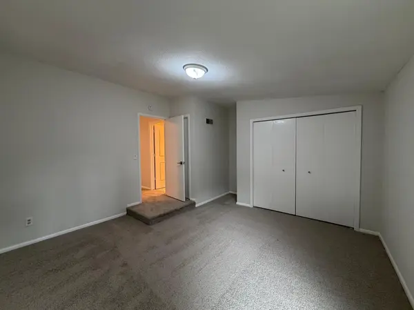 15391 Trillium CIR, Eden Prairie, MN 55344
