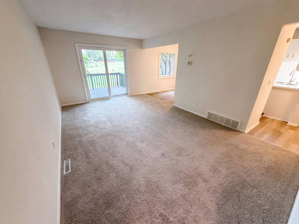 15391 Trillium CIR, Eden Prairie, MN 55344
