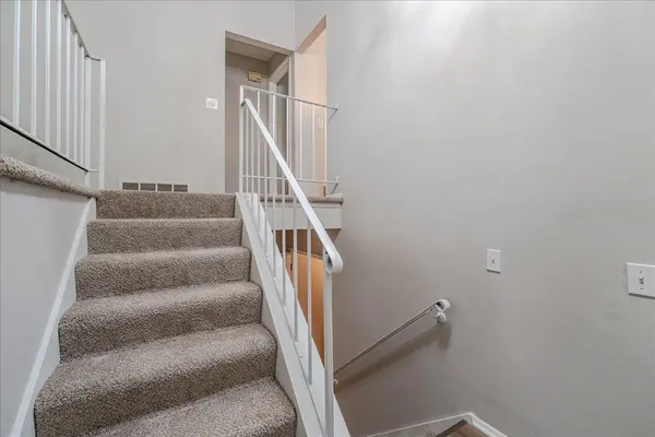 299 River Woods LN, Burnsville, MN 55337
