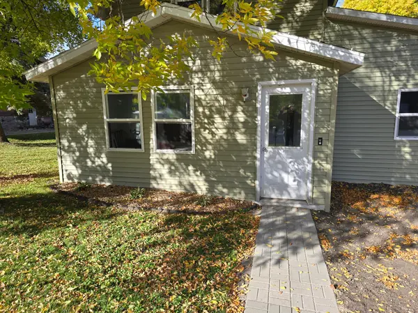 2050 2nd ST, Lake Park, MN 56554