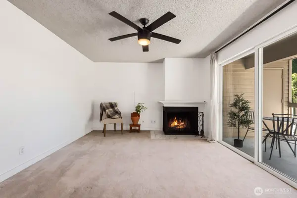 725 9th AVE S #201, Kirkland, WA 98033