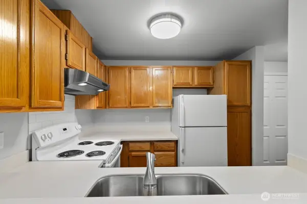 1455 E Harrison ST #C5, Seattle, WA 98102