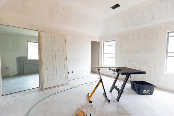 12501 SW 31st ST, Yukon, OK 73099