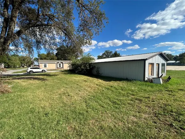 202 S Cedar AVE, Erick, OK 73645