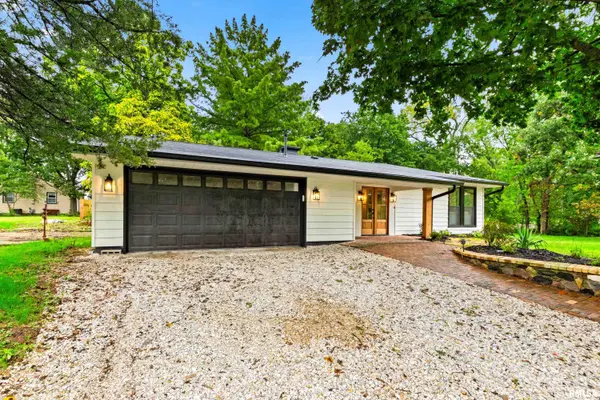 10030 N GARDEN LN, Peoria, IL 61615