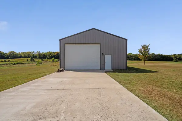285 Burnley Rd, Hartsville, TN 37074