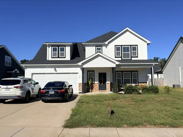 509 Latham Ct, Clarksville, TN 37043