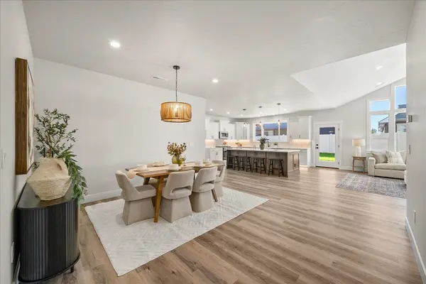 18069 N Morton Ct, Colbert, WA 99005