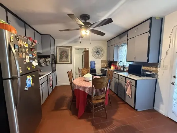 2143 Quincy, Salina, KS 67401