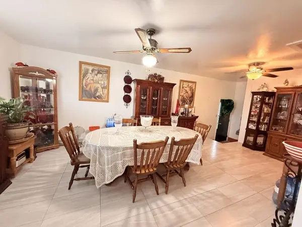 2143 Quincy, Salina, KS 67401