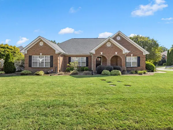 101 Banbury CIR, Simpsonville, SC 29681