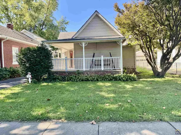 307 NE Freeman AVE, Topeka, KS 66616