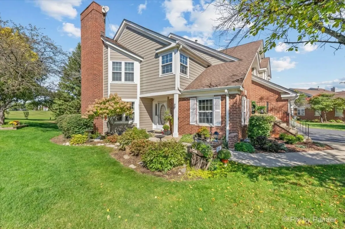 951 INTERLOCH CT, Algonquin, IL 60102
