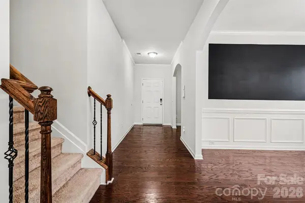 8211 Pamplin CT, Charlotte, NC 28273