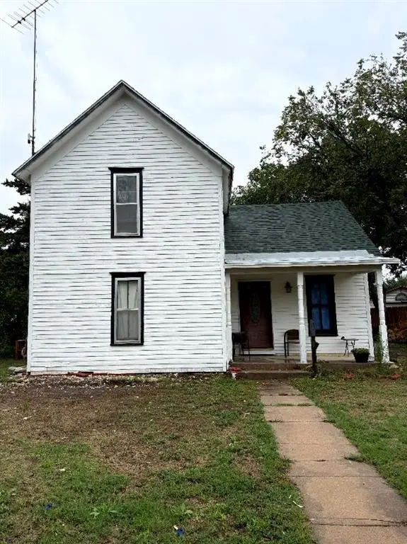 306 E 3rd ST, Other, KS 67526