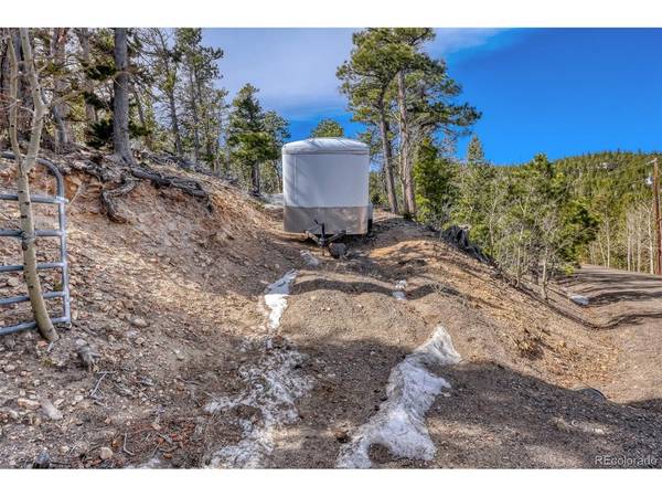 33149 Janelle, Golden, CO 80403