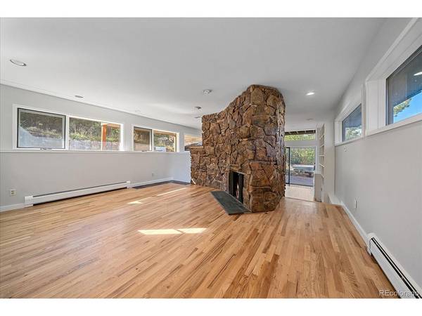 560 Valley, Littleton, CO 80124