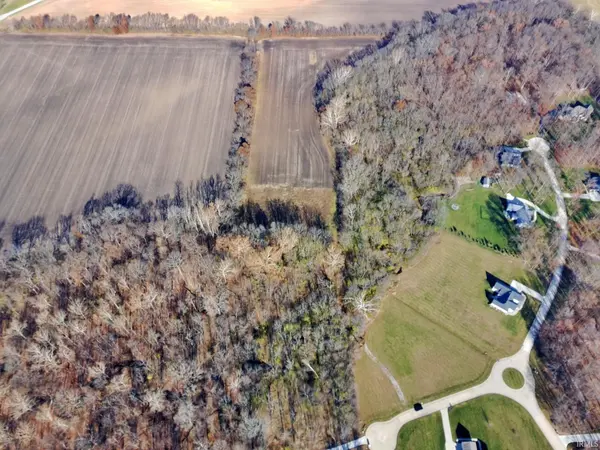 4400 Silver Shale LN, Lafayette, IN 47909