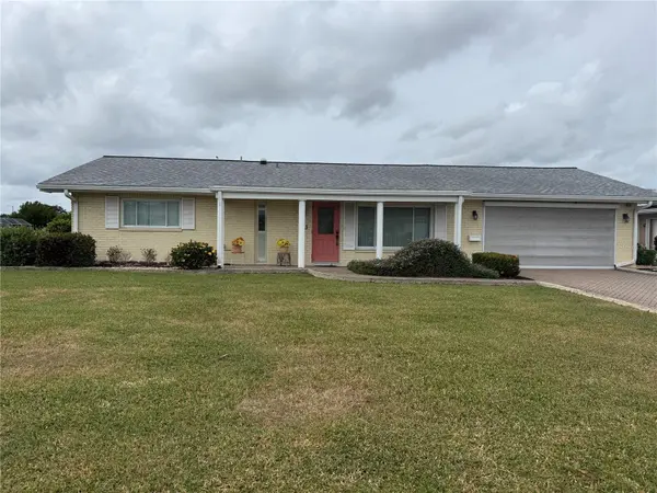 403 S PEBBLE BEACH BLVD, Sun City Center, FL 33573